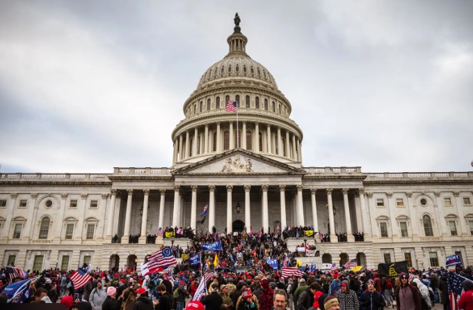 Crece la Ansiedad Republicana: Encuestas Internas Señalan Posible Derrota Electoral en el 2026