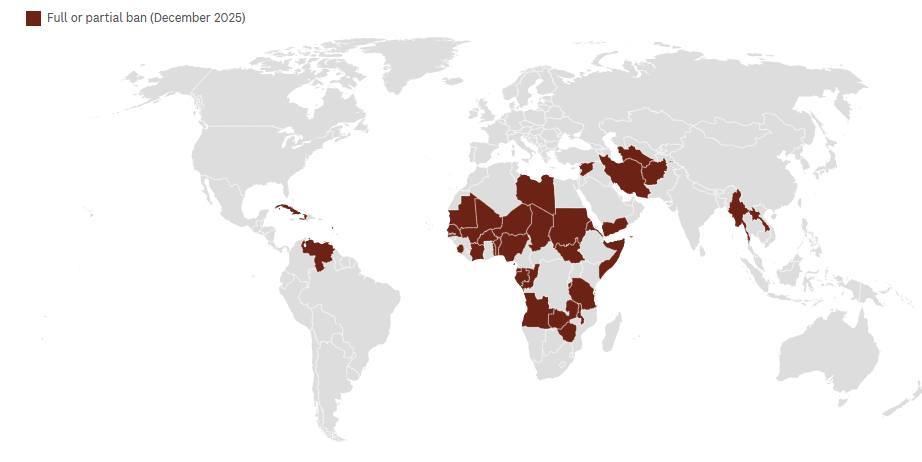 Cambio Mayor en Inmigración: DHS Pausa Trámites de Visa y Residencia para más de 20 Naciones, Afectando a Miles